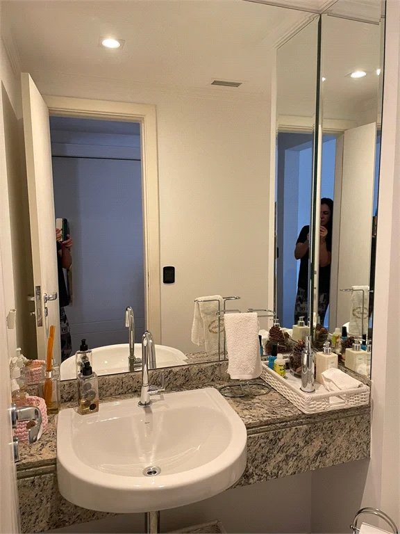 Apartamento à venda com 4 quartos, sendo 2 suítes,  em Jardim Ampliação, São Paulo, SP