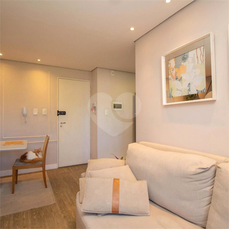 Apartamento à venda com 2 quartos, sendo 1 suíte, em Vila Guedes, São Paulo, SP