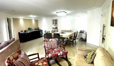 Apartamento à venda com 3 quartos, sendo 1 suíte,  em Mooca, São Paulo, SP