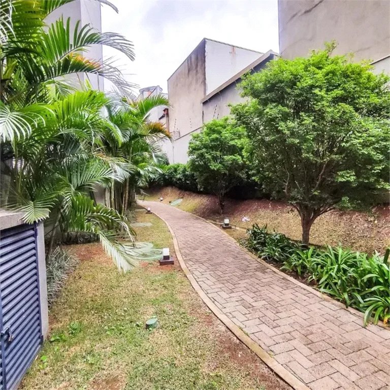 Apartamento à venda com 3 quartos, sendo 1 suíte, em Jardim Vazani, São Paulo, SP