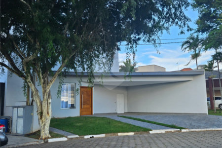 Casa à venda com 4 suítes no condomínio Portal da Vila Rica, Itu - SP