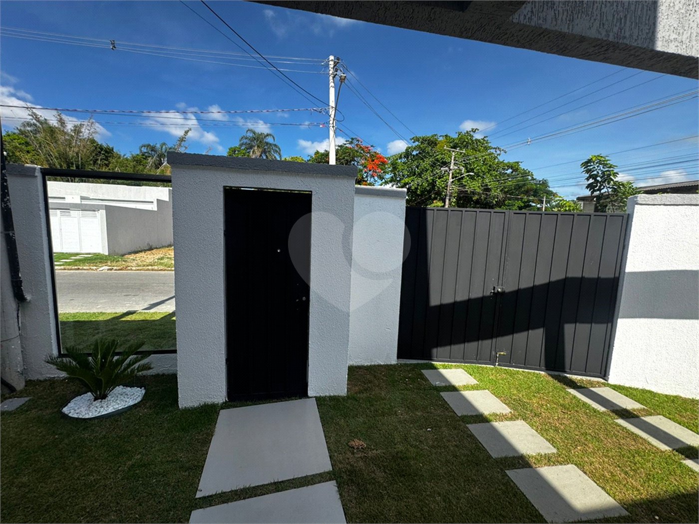 Casa à venda com 3 quartos, sendo 1 suíte, no condomínio Parque Guará, Rio de Janeiro - RJ