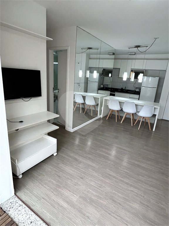 Apartamento à venda com 3 quartos, sendo 1 suíte, em Vila Andrade, São Paulo, SP