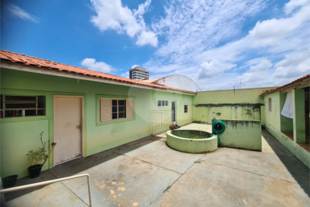 Sala à venda com 2 quartos, sendo 1 suíte,  no Centro, Itapetininga, SP