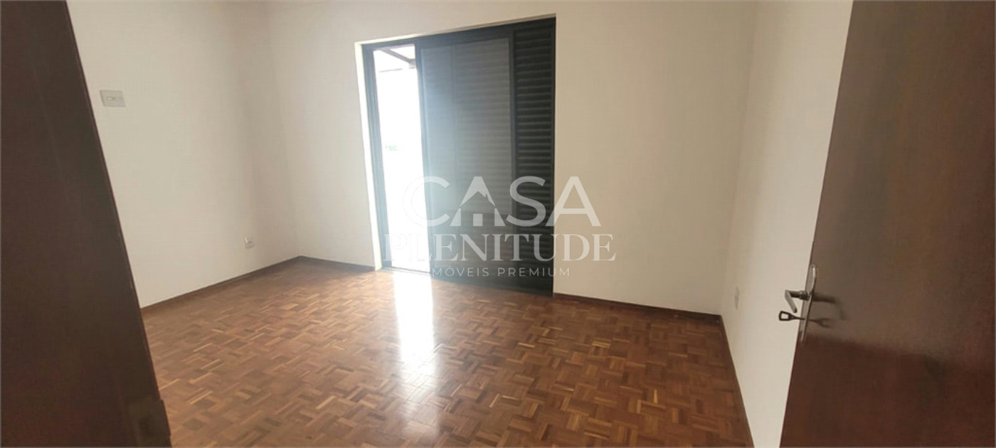 Casa à venda com 3 suítes em Vila Augusta, Sorocaba, SP