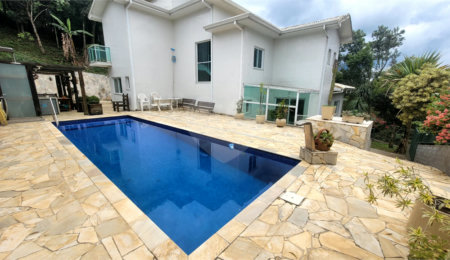 Casa à venda com 4 suítes no condomínio Jardim da Montanha I, Mairiporã - SP