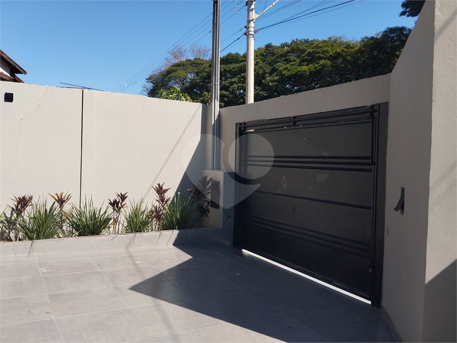 Casa à venda com 3 quartos, sendo 2 suítes, em Vila Harmonia, Araraquara, SP