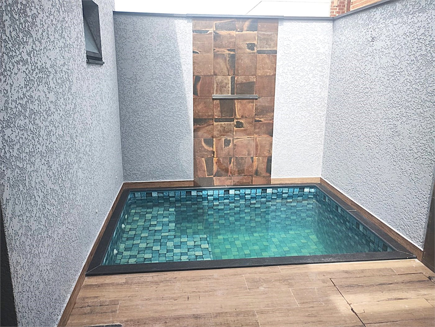 Casa à venda com 3 quartos, sendo 1 suíte,  no condomínio Horto Florestal Villagio, Sorocaba - SP