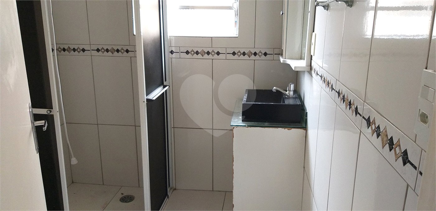 Sobrado à venda com 3 quartos em Água Fria, São Paulo, SP