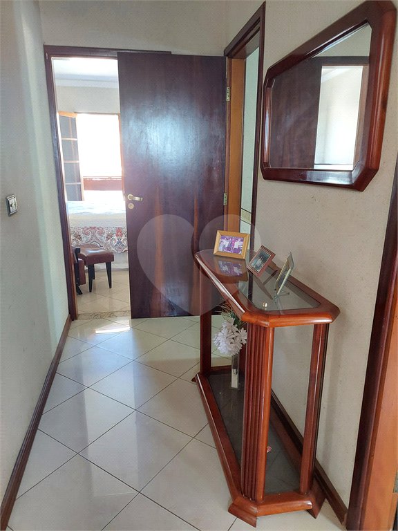 Casa à venda com 5 quartos, sendo 1 suíte, em Santa Claudina, Vinhedo, SP
