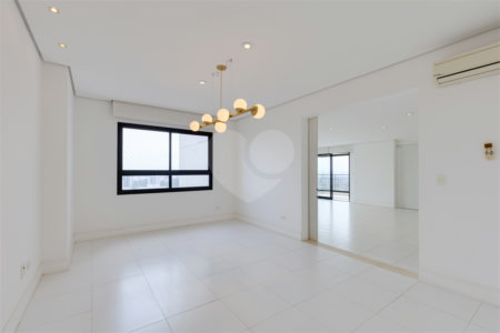 Apartamento à venda ou para alugar com 4 suítes em Jardim Marajoara, São Paulo, SP