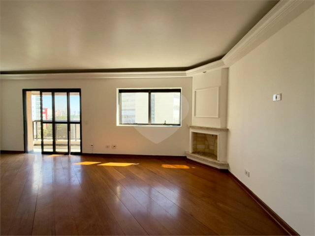 Apartamento à venda com 4 quartos, sendo 2 suítes,  em Santana, São Paulo, SP
