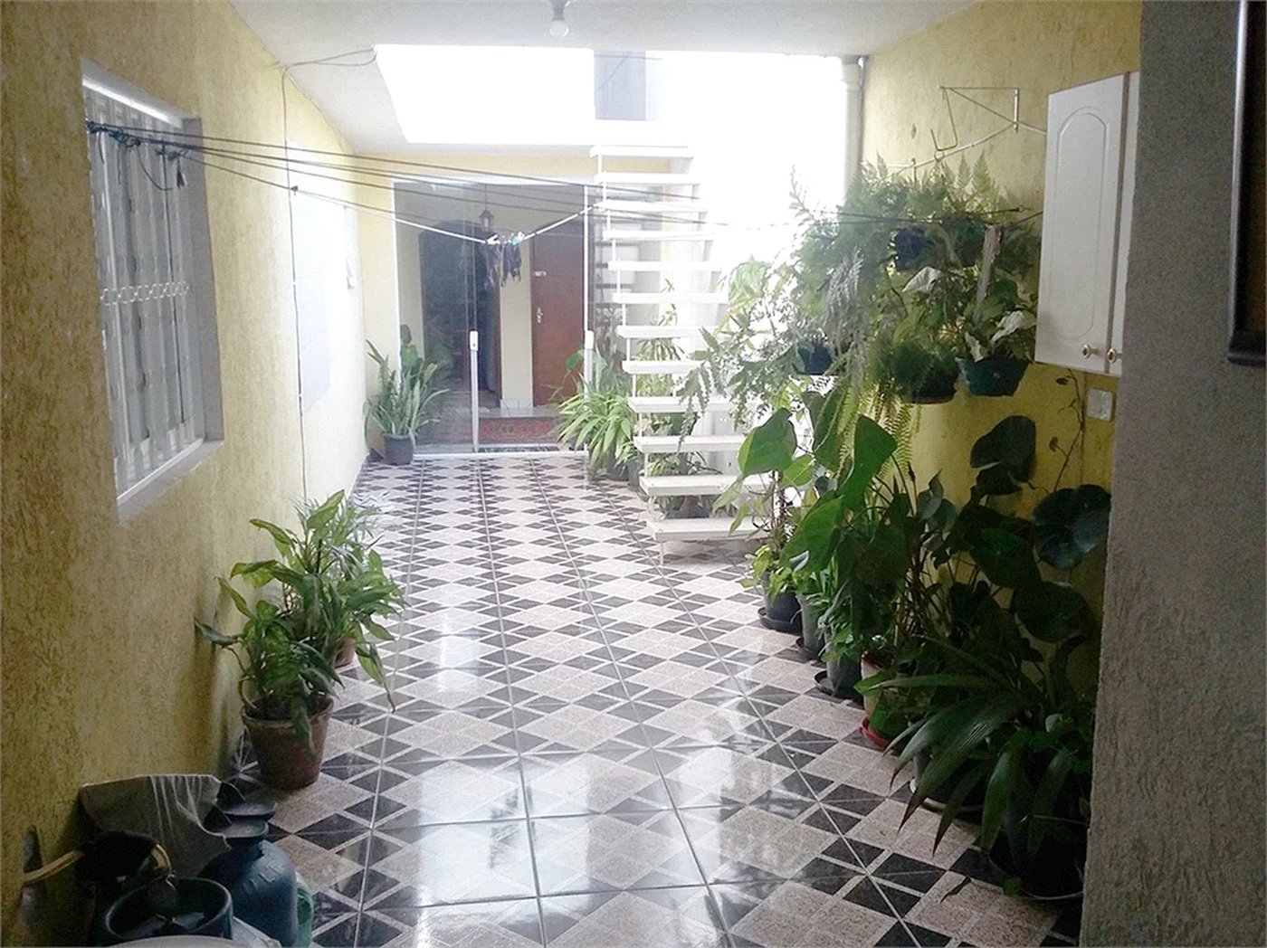 Sobrado à venda com 3 quartos em Jardim Macedônia, São Paulo, SP