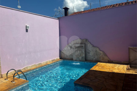 Casa á venda no bairro Itamarati