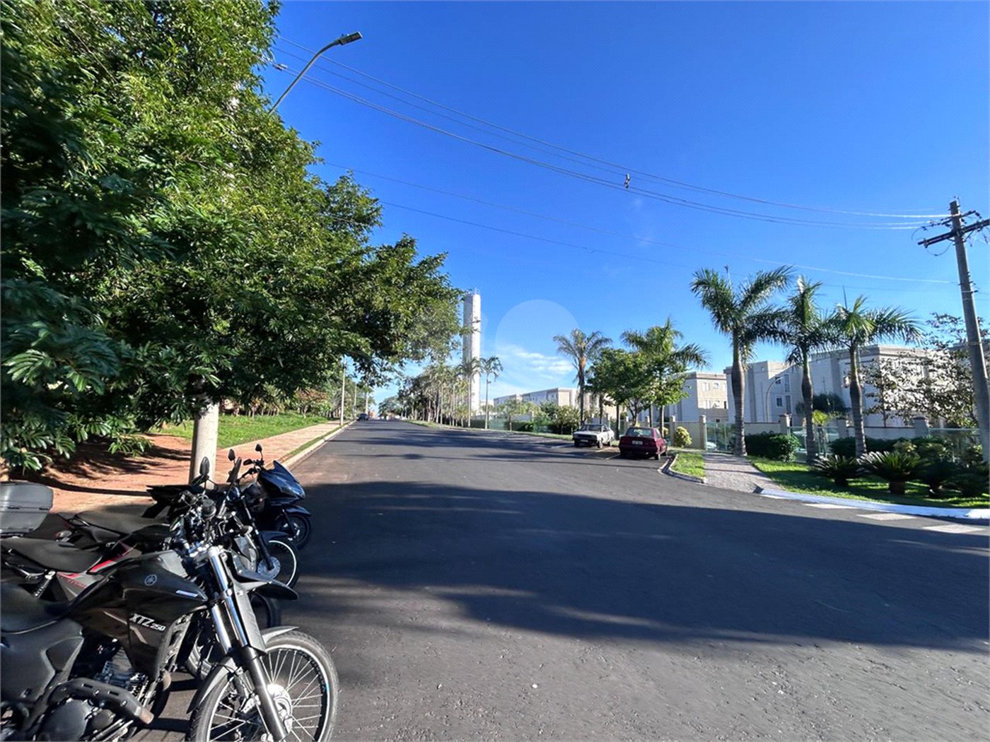 Apartamento no Monte D'oro á venda.