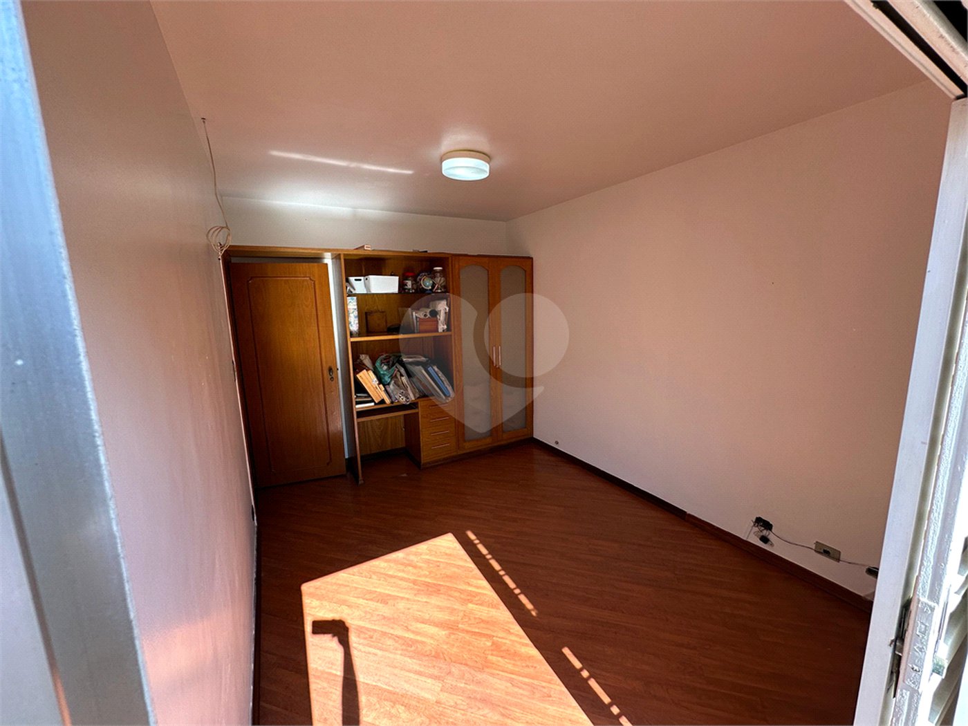Casa à Venda no Bosque da Saúde com 271m², 3 Dormitórios, 1 Suíte e 4 Vagas