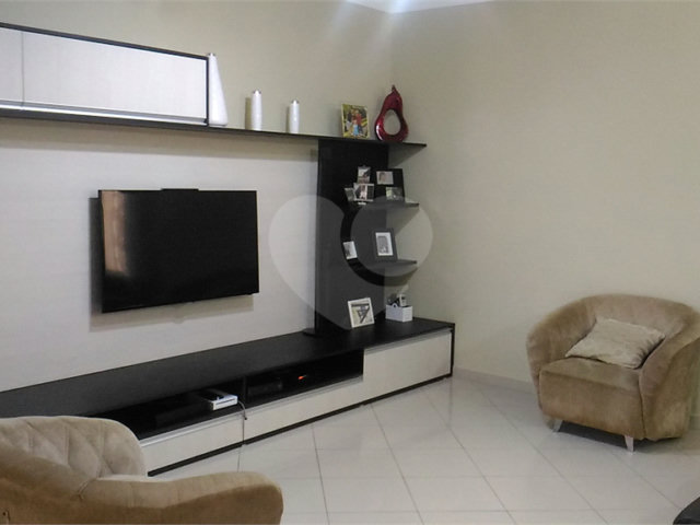 Sobrado à venda com 3 quartos, sendo 1 suíte,  em Imirim, São Paulo, SP