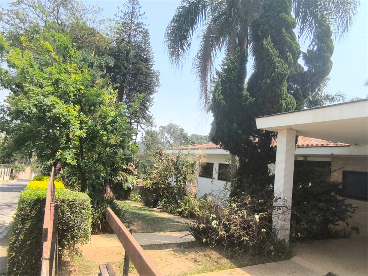 Casa à venda com 6 quartos, sendo 1 suíte, em Tremembé, São Paulo, SP