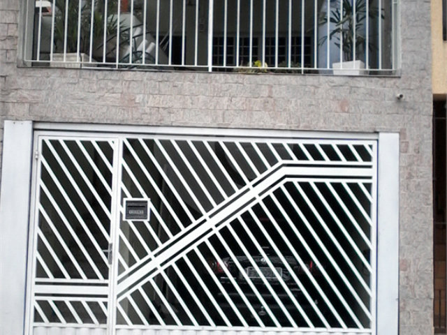 Sobrado à venda com 3 quartos, sendo 1 suíte,  em Tremembé, São Paulo, SP