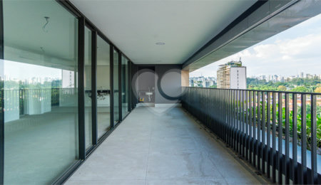 Apartamento à venda ou para alugar com 3 suítes em Vila Nova Conceição, São Paulo, SP