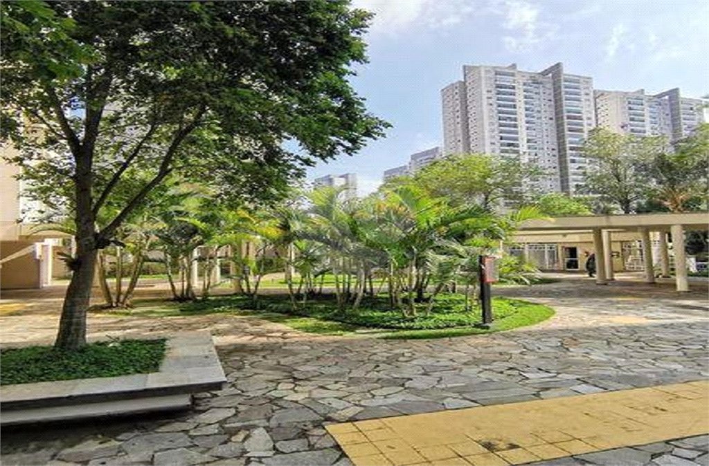 Apartamento à venda com 2 quartos em Parque Reboucas, São Paulo, SP