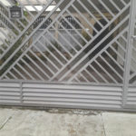 Sobrado à venda com 4 quartos, sendo 2 suítes, em Parque Jabaquara, São Paulo, SP