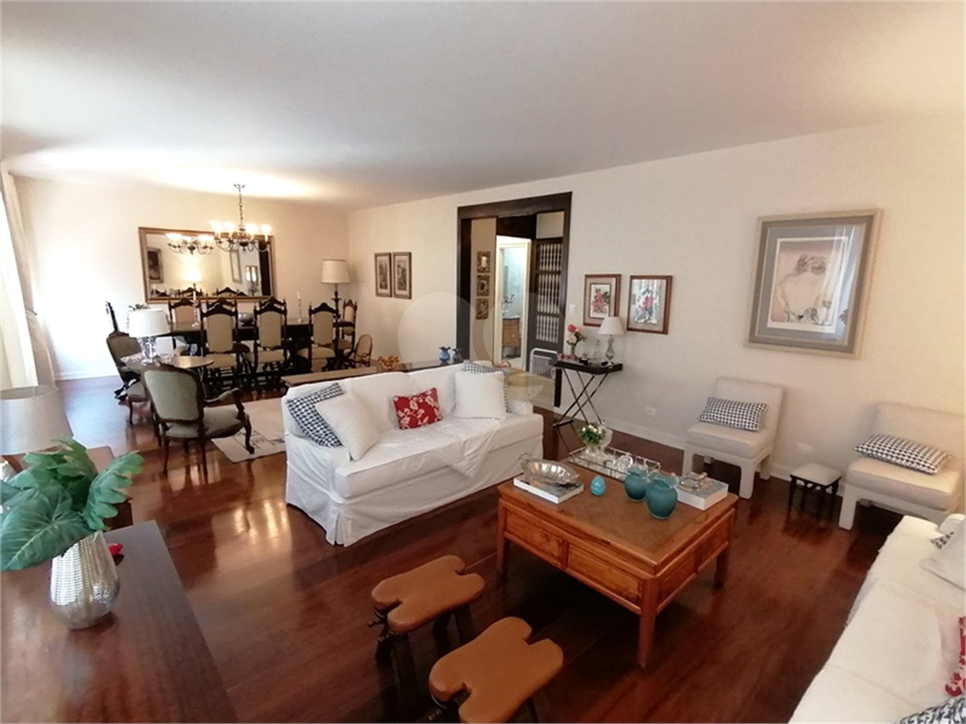 Apartamento à venda com 3 quartos, sendo 1 suíte, em Jardim Paulista, São Paulo, SP