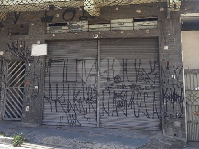 Prédio à venda em Parada Inglesa, São Paulo, SP