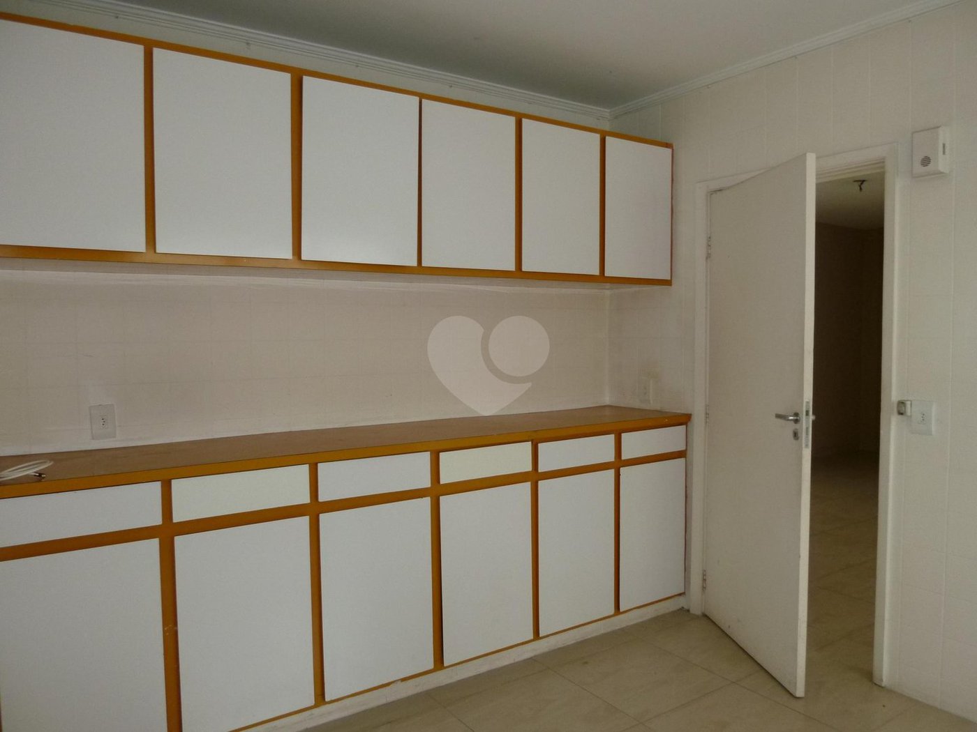 Apartamento à venda com 3 quartos, sendo 1 suíte, em Paraíso, São Paulo, SP