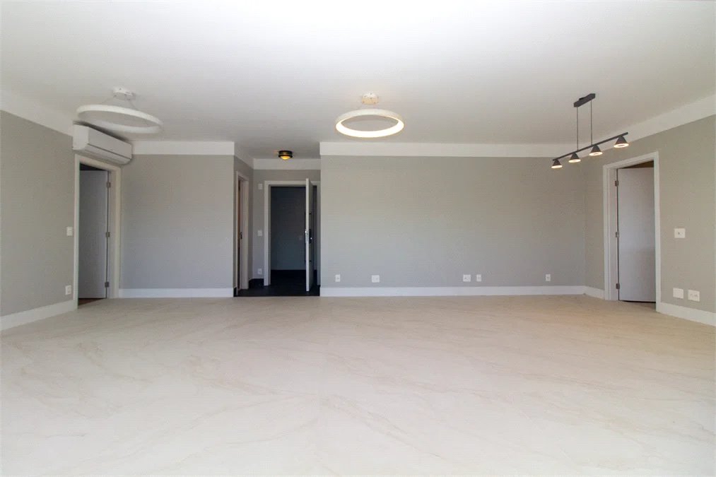 Apartamento à venda ou para alugar com 3 suítes em Jardim Morumbi, São Paulo, SP