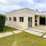 Casa à venda com 3 quartos, sendo 1 suíte, no condomínio Villaggio Viana, Cotia - SP