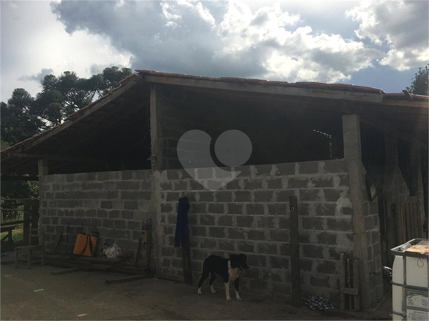 Chácara no Condomínio Itaipu