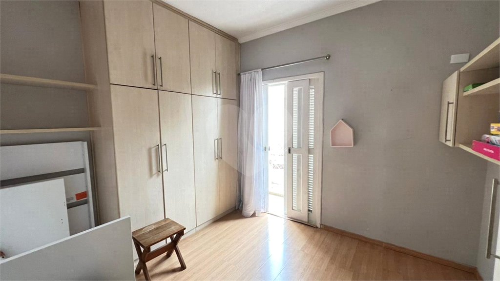 Casa à venda com 3 quartos, sendo 1 suíte, no condomínio Villagio Tramway, São Paulo - SP