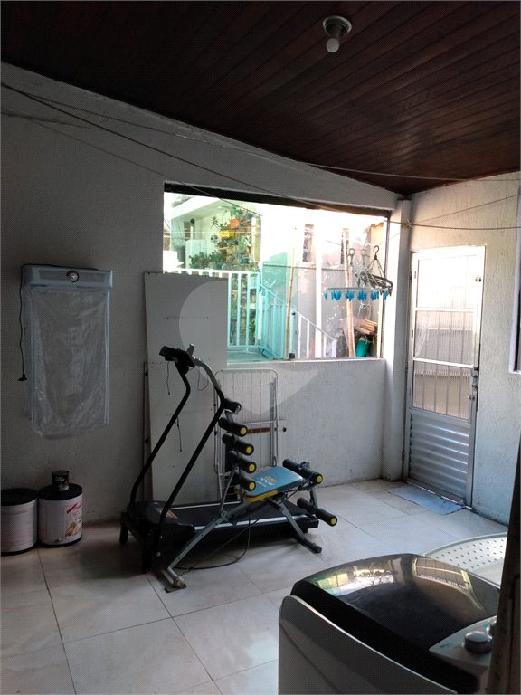Sobrado à venda com 3 quartos, sendo 1 suíte,  em Jardim Camila, Mogi das Cruzes, SP