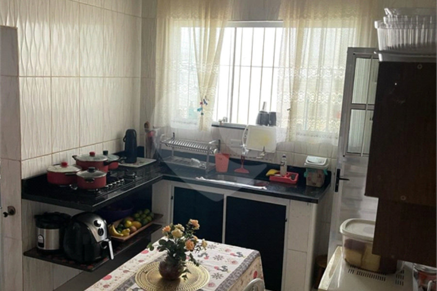 Casa de Vila à venda com 3 quartos, sendo 1 suíte,  em PARQUE EDU CHAVES, São Paulo, SP