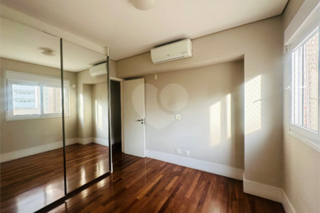 Apartamento à venda com 4 quartos, sendo 2 suítes, em Paraíso, São Paulo, SP