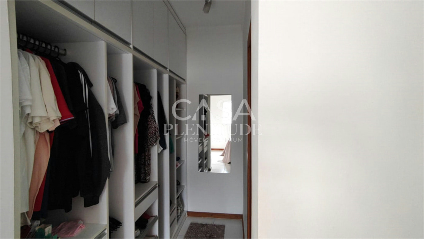 Casa em condomínio à venda com 3 quartos, sendo 1 suíte, em Iporanga, Sorocaba, SP