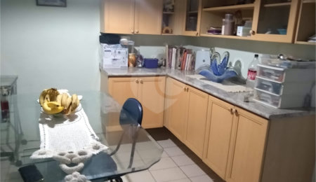 Sobrado à venda com 3 quartos, sendo 1 suíte, em Jaguaré, São Paulo, SP