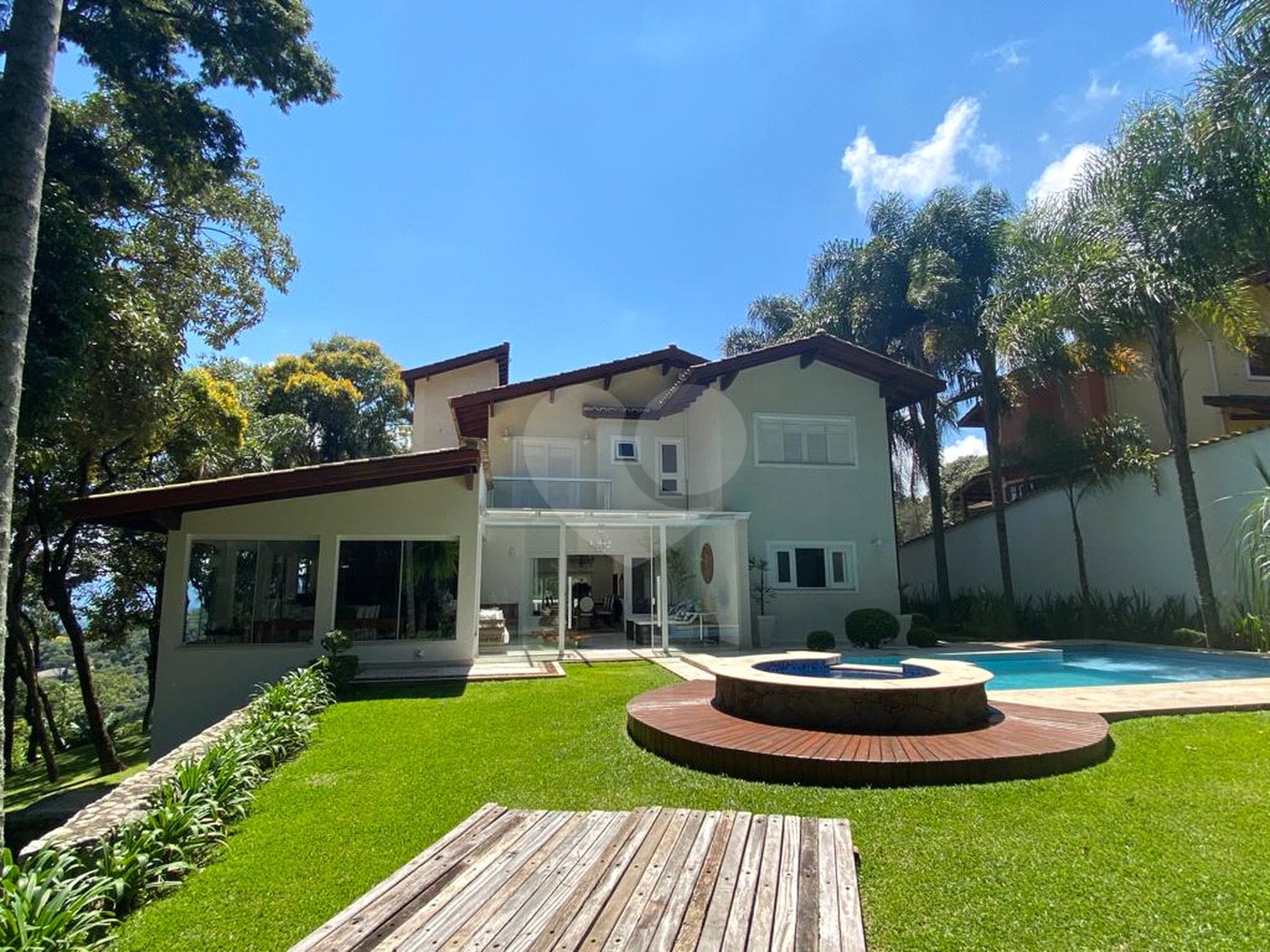 Casa à venda com 4 suítes em Serra da Cantareira, Mairiporã, SP