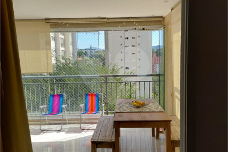 Apartamento à venda com 3 quartos, sendo 1 suíte, em Tucuruvi, São Paulo, SP