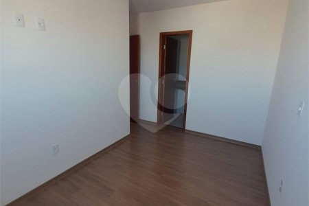Apartamento à venda com 2 quartos, sendo 1 suíte, em Parada Inglesa, São Paulo, SP