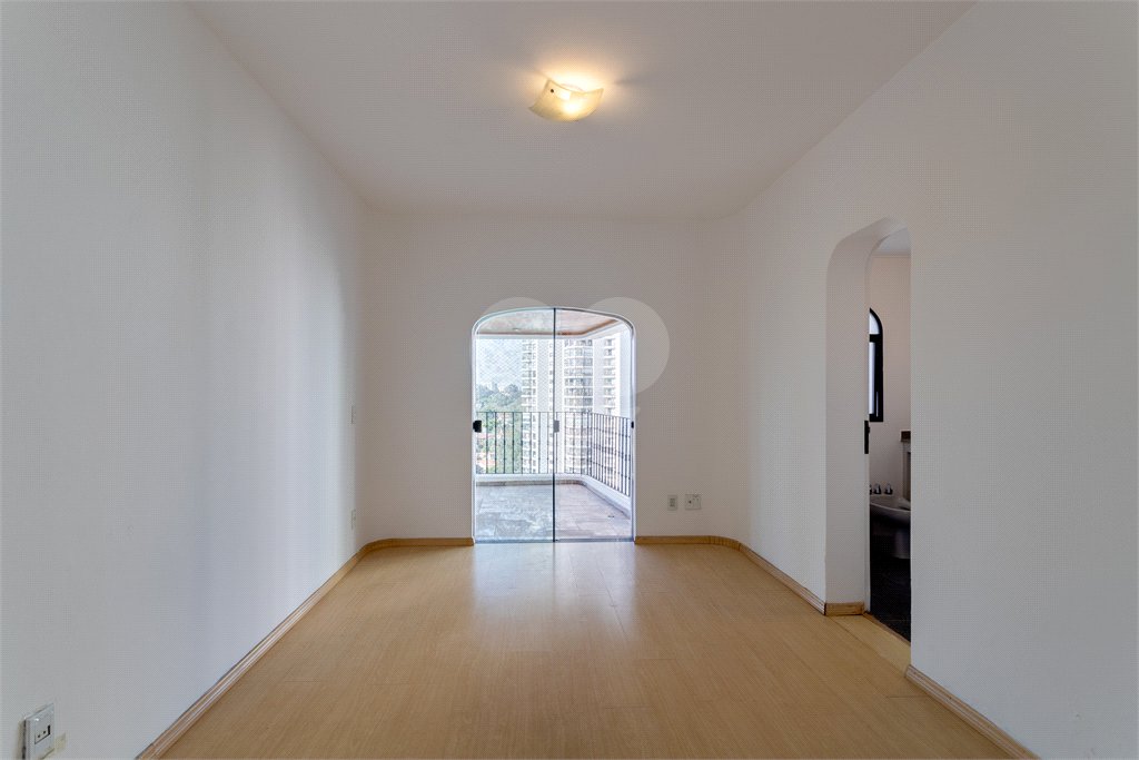 Apartamento à venda ou para alugar com 4 suítes em Alto da Boa Vista, São Paulo, SP