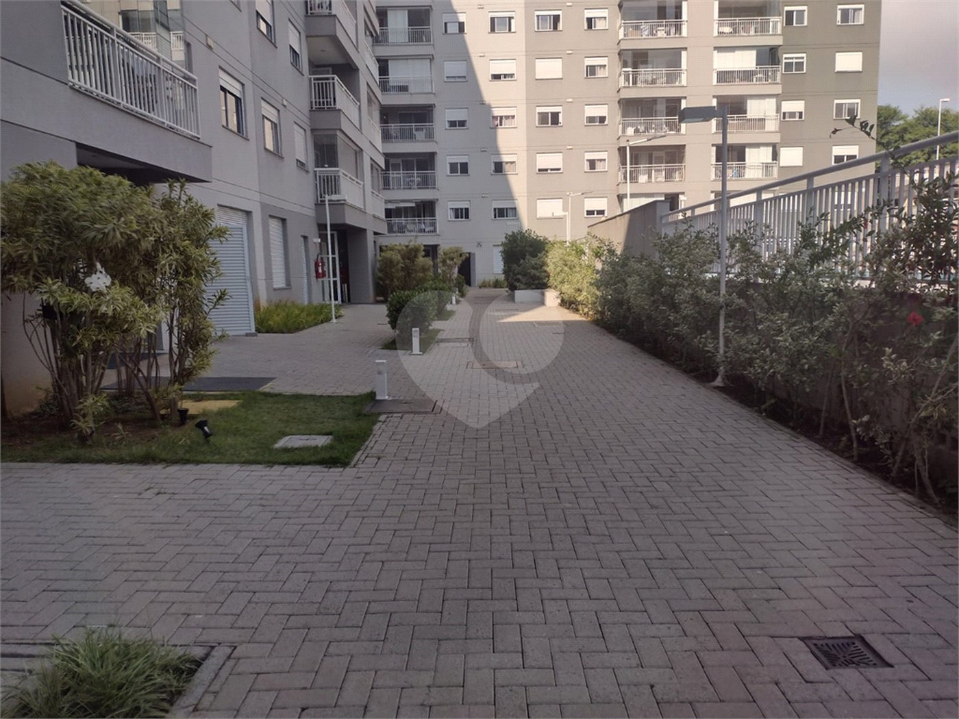 Apartamento à venda com 3 quartos, sendo 1 suíte,  em Campo Grande, São Paulo, SP