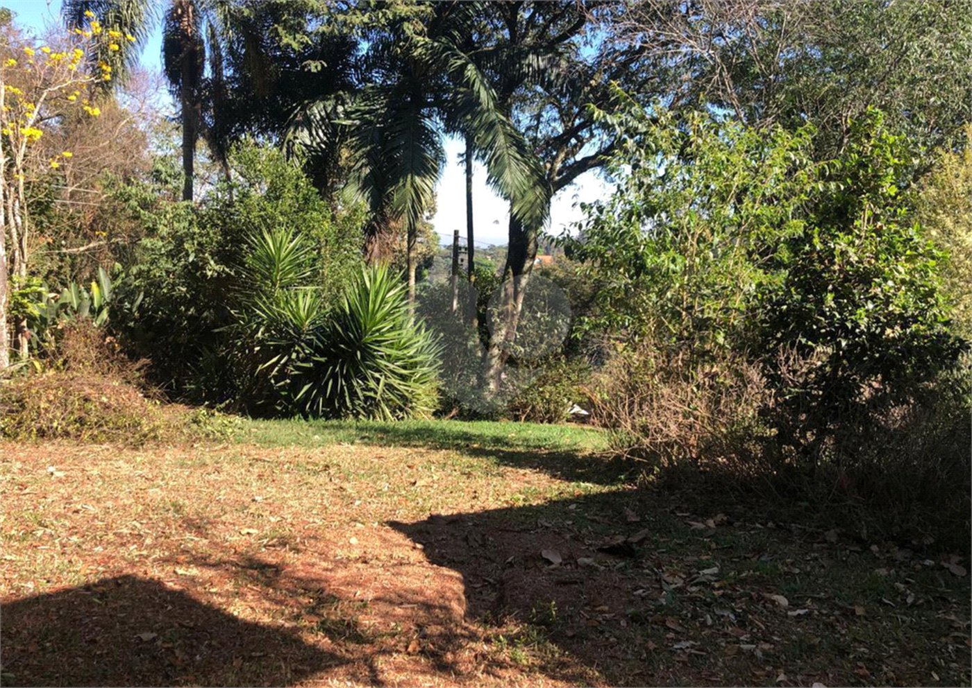 Casa à venda com 5 quartos, sendo 3 suítes, em Serra da Cantareira, Mairiporã, SP