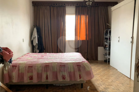 Sobrado à venda com 3 quartos em Vila Gustavo, São Paulo, SP