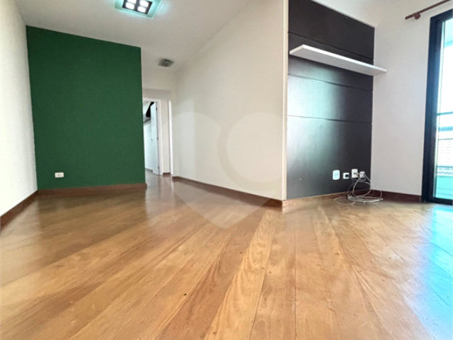 Apartamento à venda com 3 quartos, sendo 1 suíte,  em Santana, São Paulo, SP