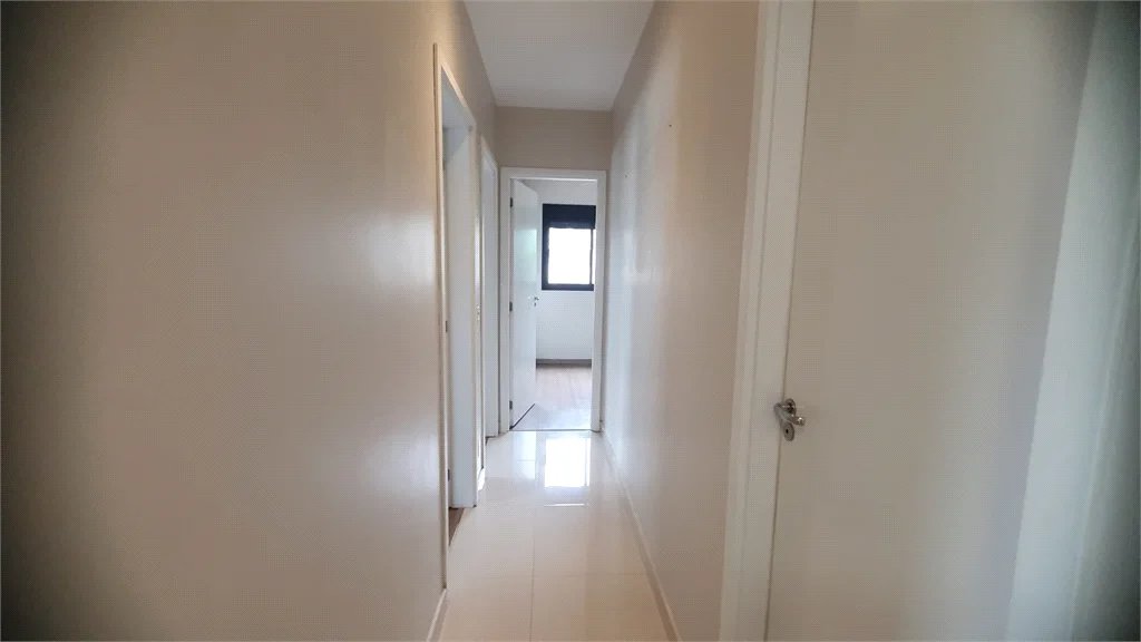 Apartamento à venda com 3 quartos, sendo 1 suíte, em Pinheiros, São Paulo, SP