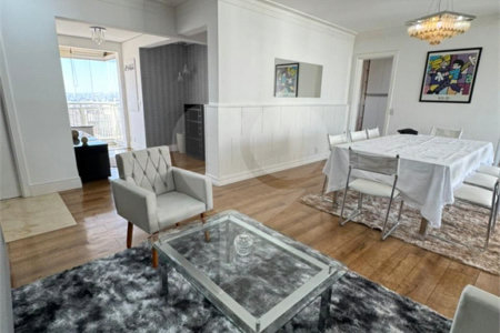 Apartamento para alugar com 4 quartos, sendo 3 suítes,  em Vila Gomes Cardim, São Paulo, SP