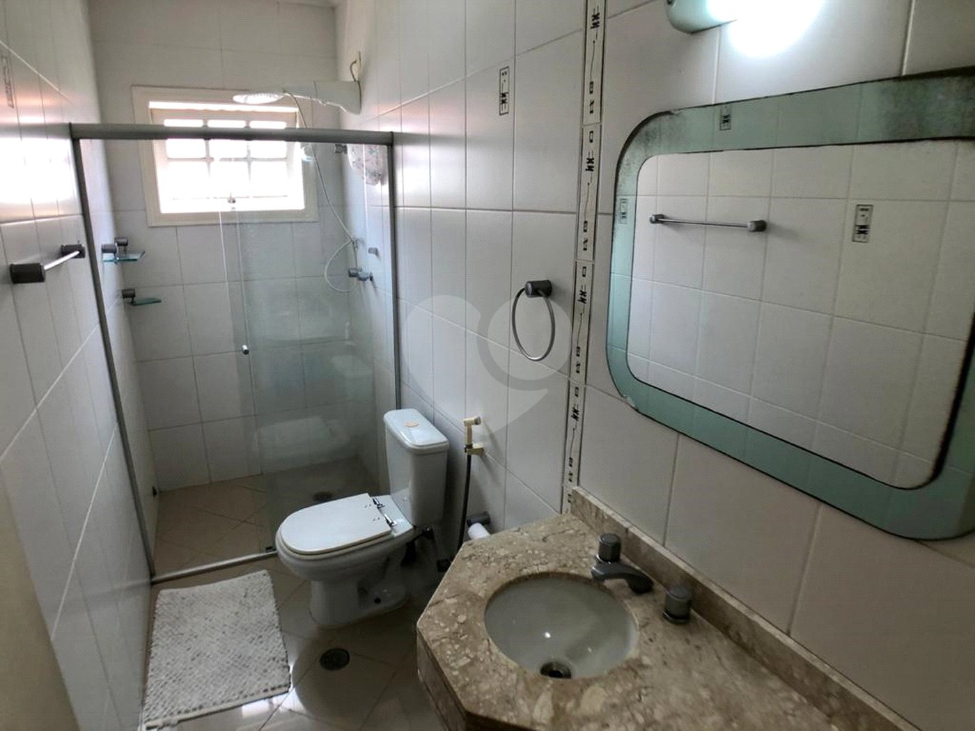 Sobrado à venda ou para alugar com 4 quartos, sendo 2 suítes, em Água Fria, São Paulo, SP