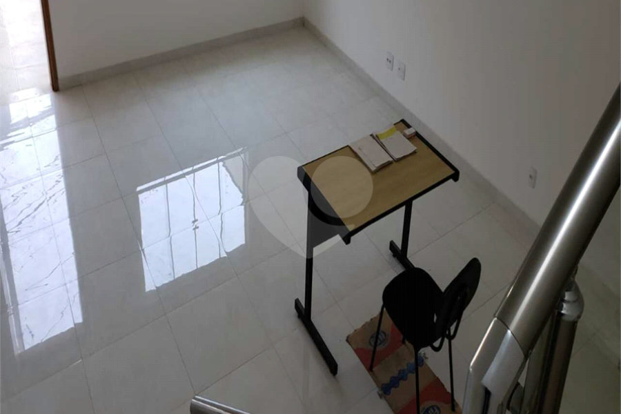 Sobrado à venda com 3 quartos, sendo 1 suíte, em Vila Romero, São Paulo, SP